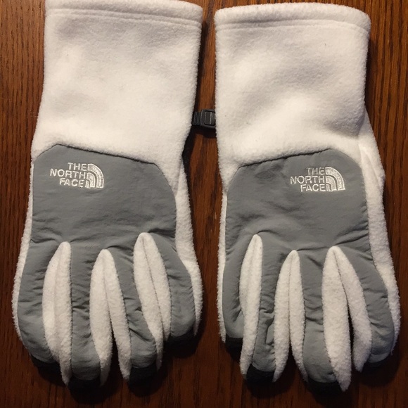The North Face Accessories - The North Face Denali white black gray gloves